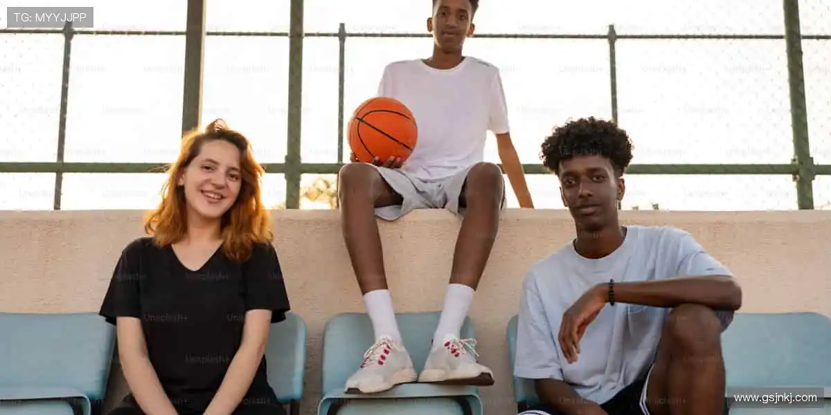 代码是我们的画笔，世界由玩家定义！